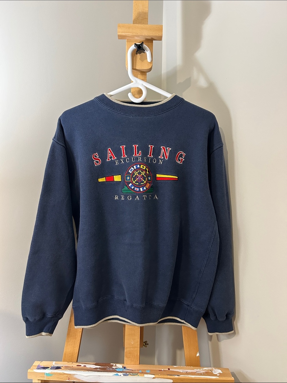 VINTAGE 90s DZ Sportswear Navy Crewneck Sweatshirt with Embroidered Graphic